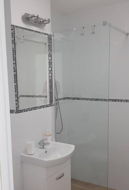 Apartament W Centrum Warszawy II ワルシャワ エクステリア 写真