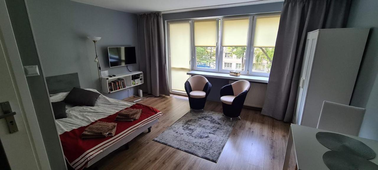 Apartament W Centrum Warszawy II ワルシャワ エクステリア 写真